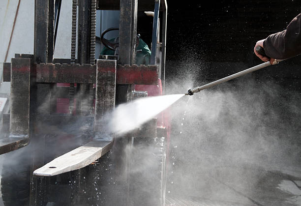Best Patio and Deck Pressure Washing  in Petersburg, MI